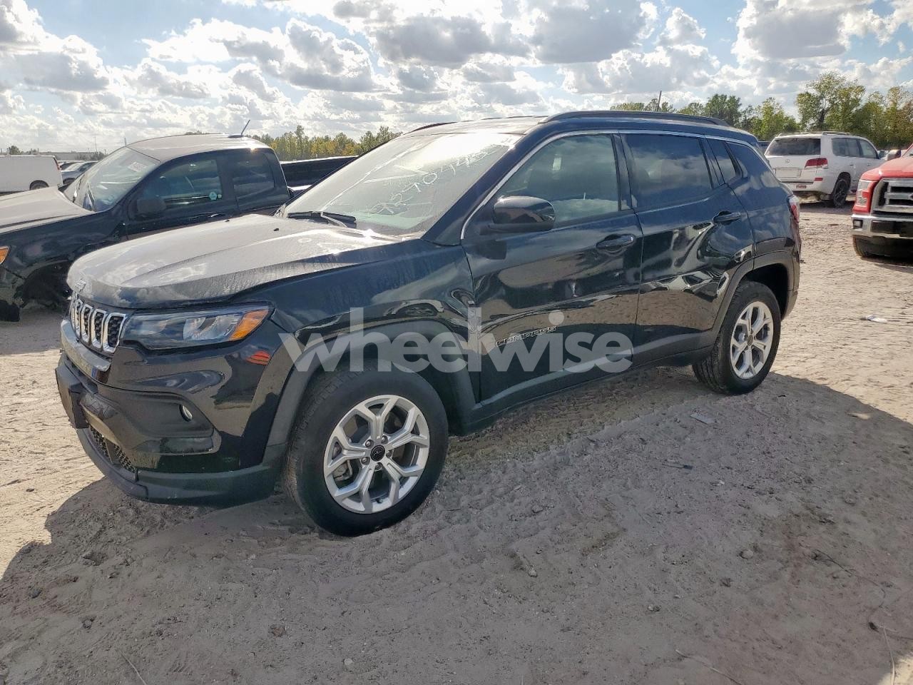 2025 JEEP COMPASS LATITUDE N/A (VIN 3C4NJDBN4ST535499) main photo