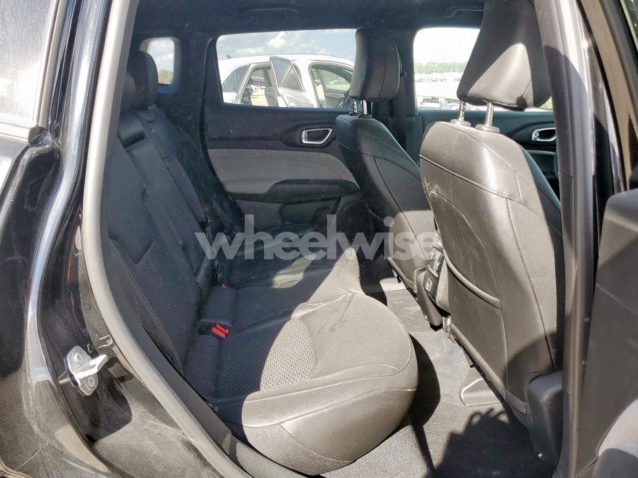 Photo 11 of 2025 JEEP COMPASS LATITUDE N/A (VIN 3C4NJDBN4ST535499)