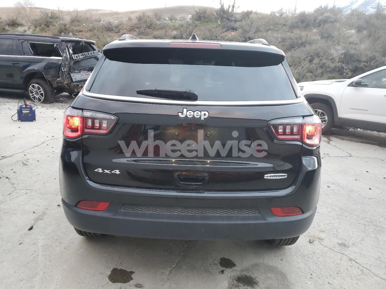 Photo 6 of 2025 JEEP COMPASS LATITUDE (VIN 3C4NJDBN4ST547541)