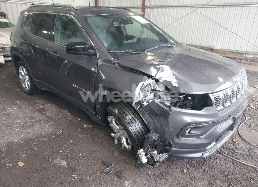 Photo 6 of 2024 Jeep Compass LATITUDE 4X4 (VIN 3C4NJDBN5RT171152)