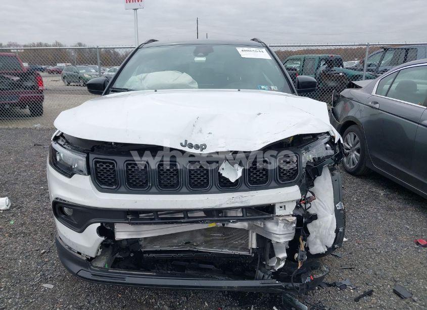 Photo 12 of 2024 Jeep Compass LATITUDE 4X4 (VIN 3C4NJDBN5RT591896)