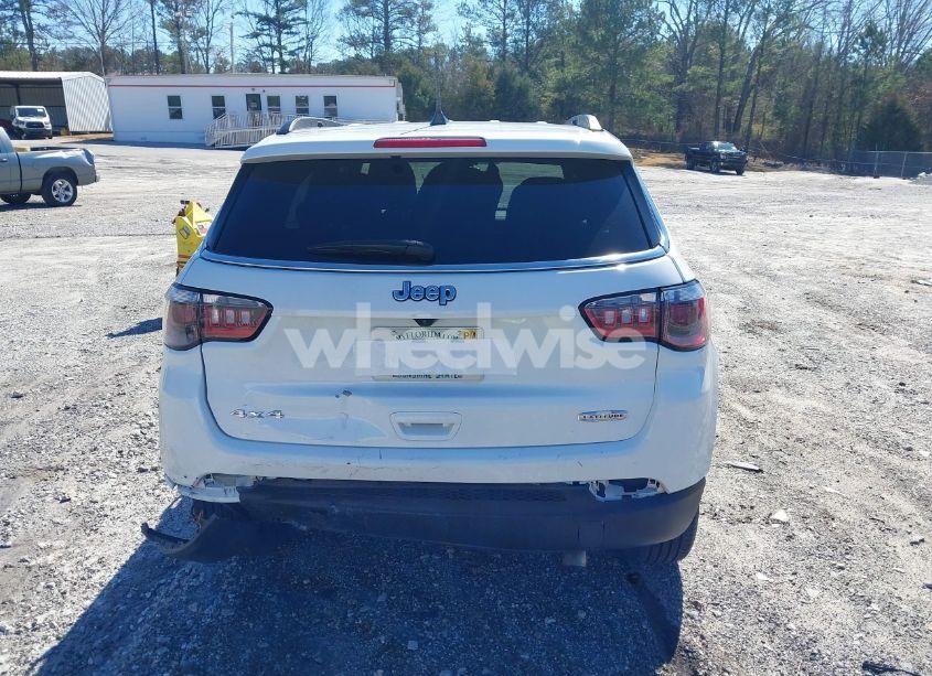 Photo 16 of 2024 Jeep Compass LATITUDE 4X4 (VIN 3C4NJDBN5RT604940)