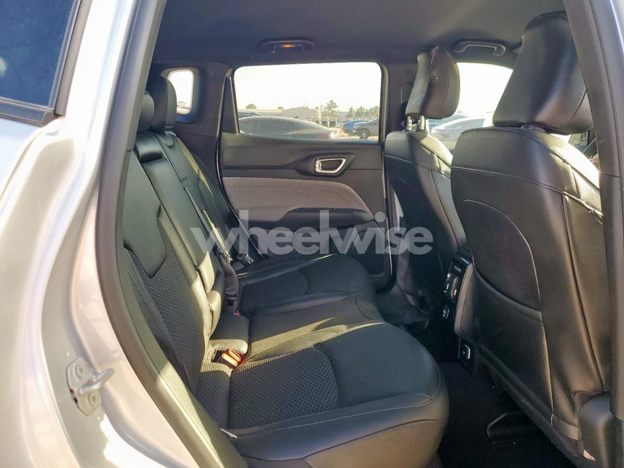 Photo 11 of 2025 JEEP COMPASS LATITUDE (VIN 3C4NJDBN5ST527637)