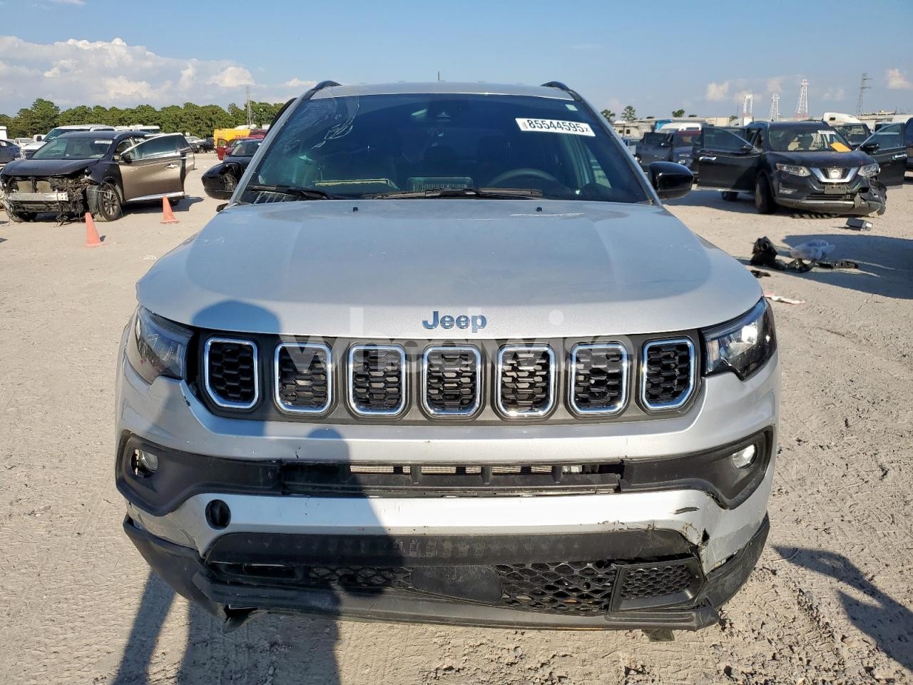 Photo 5 of 2025 JEEP COMPASS LATITUDE (VIN 3C4NJDBN5ST527637)