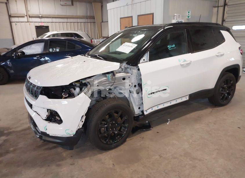 Photo 2 of 2023 Jeep Compass ALTITUDE 4X4 (VIN 3C4NJDBN6PT566194)