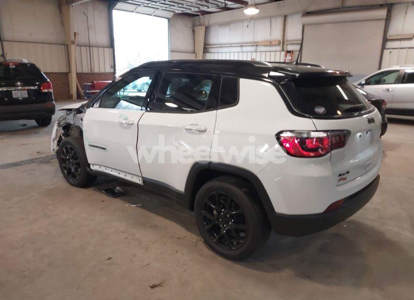 Photo 3 of 2023 Jeep Compass ALTITUDE 4X4 (VIN 3C4NJDBN6PT566194)