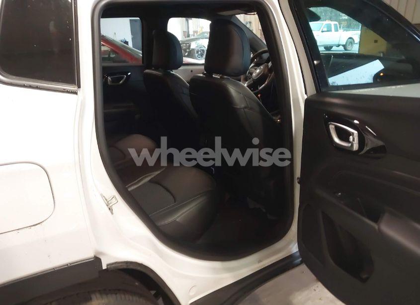 Photo 8 of 2023 Jeep Compass ALTITUDE 4X4 (VIN 3C4NJDBN6PT566194)
