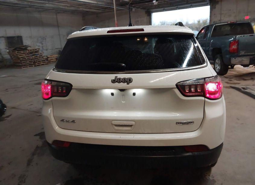 Photo 16 of 2024 Jeep Compass LATITUDE 4X4 (VIN 3C4NJDBN6RT117732)