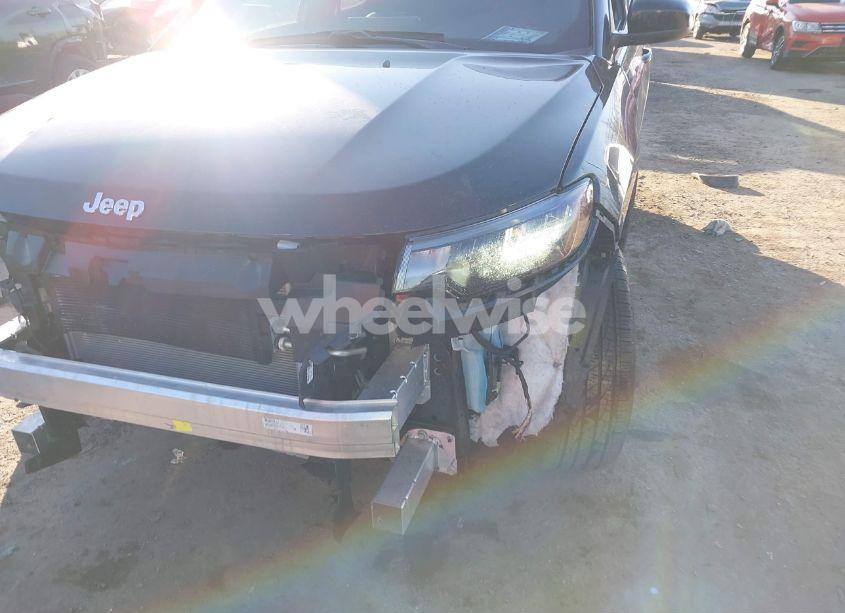 Photo 6 of 2024 Jeep Compass LATITUDE 4X4 (VIN 3C4NJDBN7RT115438)