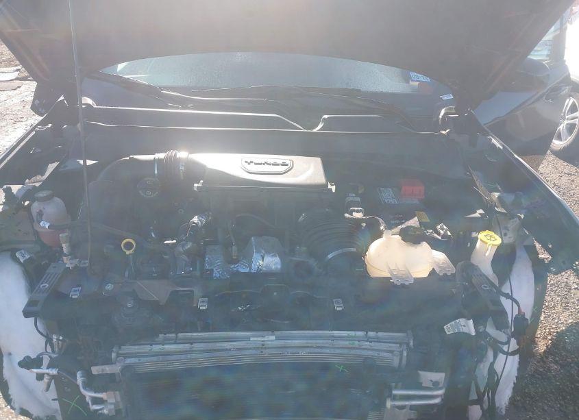 Photo 10 of 2024 Jeep Compass LATITUDE 4X4 (VIN 3C4NJDBN7RT584030)