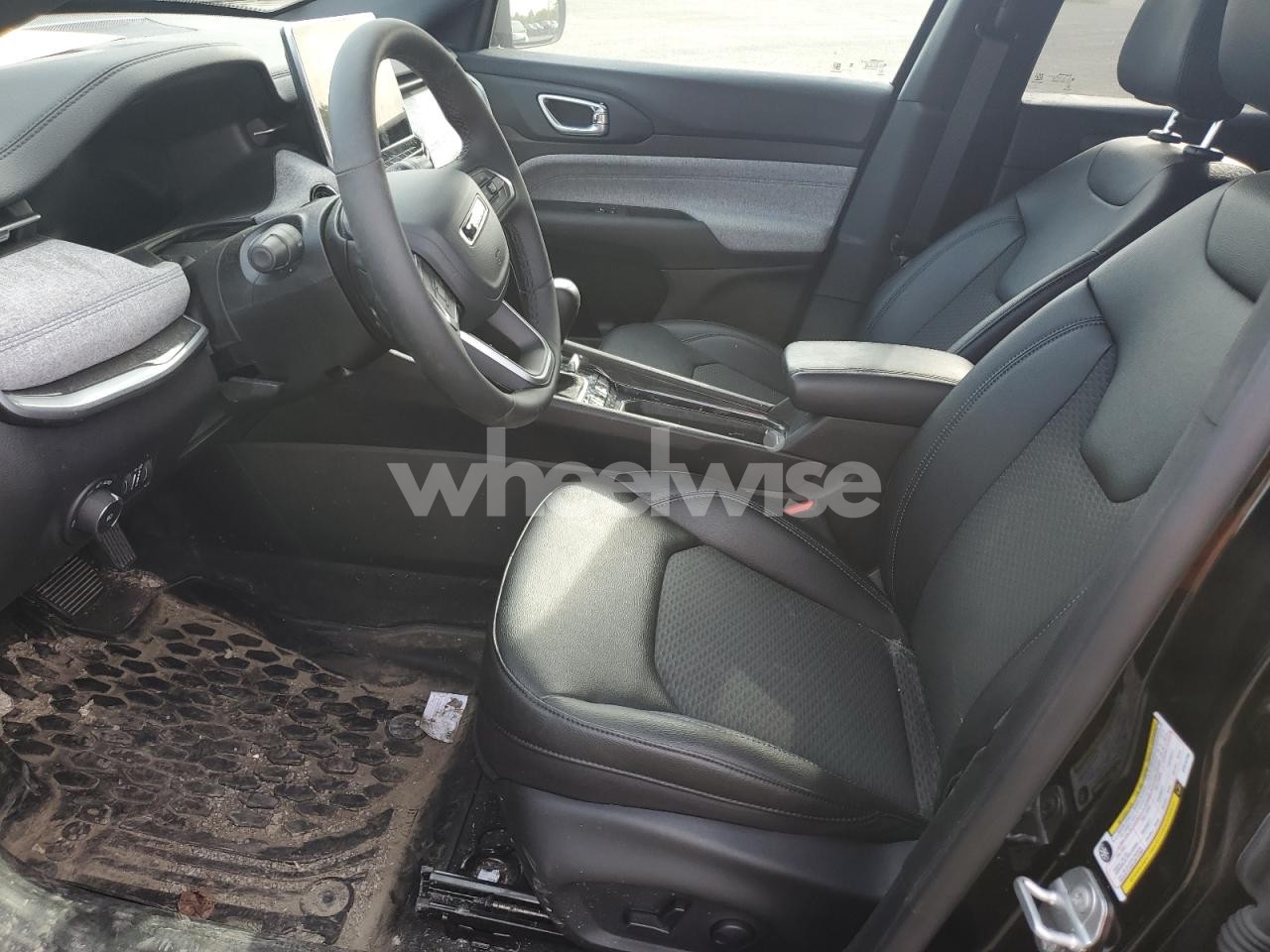 Photo 7 of 2025 JEEP COMPASS LATITUDE (VIN 3C4NJDBN7ST514730)