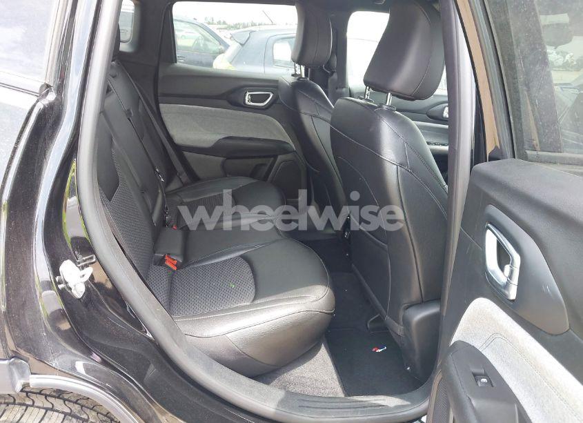 Photo 8 of 2024 Jeep Compass LATITUDE 4X4 (VIN 3C4NJDBN8RT119367)