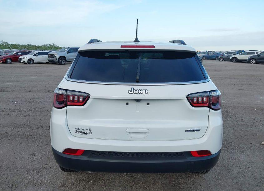 Photo 16 of 2024 Jeep Compass LATITUDE 4X4 (VIN 3C4NJDBN8RT130658)