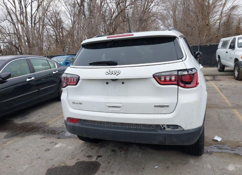 Photo 15 of 2024 Jeep Compass LATITUDE 4X4 (VIN 3C4NJDBN8RT605192)