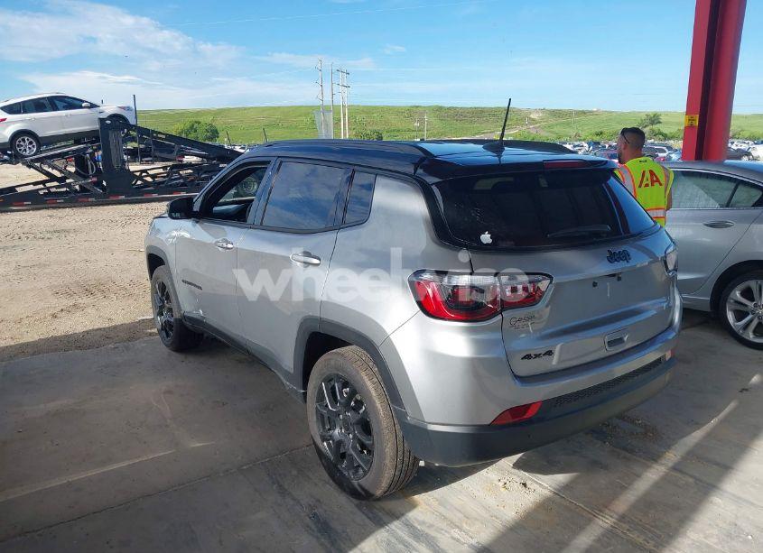 Photo 3 of 2023 Jeep Compass ALTITUDE 4X4 (VIN 3C4NJDBN9PT517555)