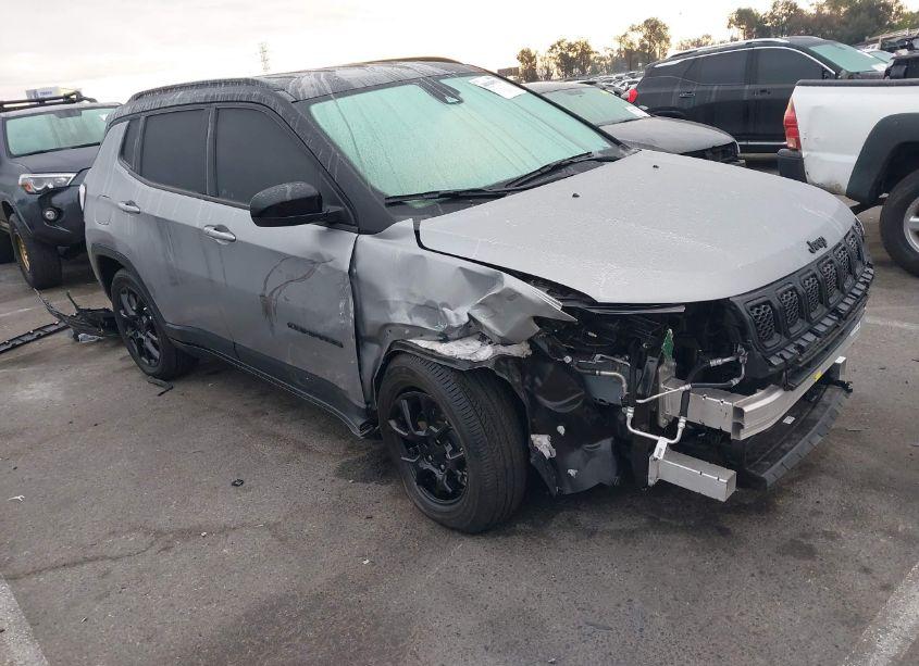2023 Jeep Compass ALTITUDE 4X4 (VIN 3C4NJDBN9PT566349) main photo