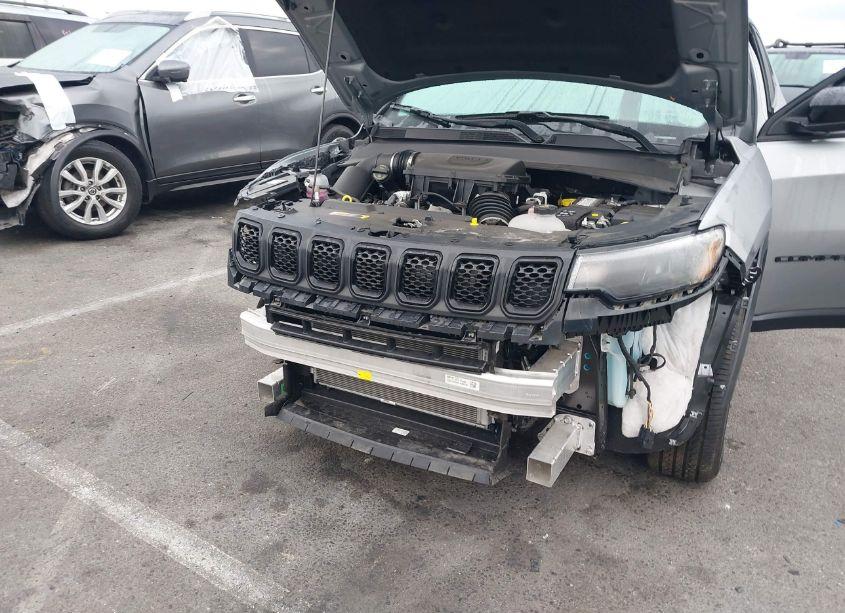 Photo 6 of 2023 Jeep Compass ALTITUDE 4X4 (VIN 3C4NJDBN9PT566349)