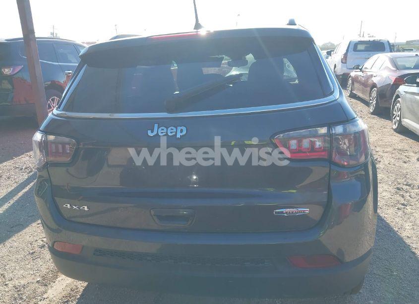 Photo 16 of 2024 Jeep Compass LATITUDE 4X4 (VIN 3C4NJDBN9RT132693)