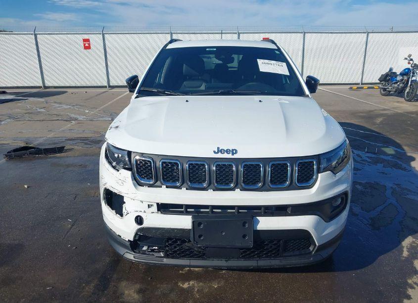 Photo 12 of 2023 Jeep Compass LATITUDE 4X4 (VIN 3C4NJDBNXPT570779)