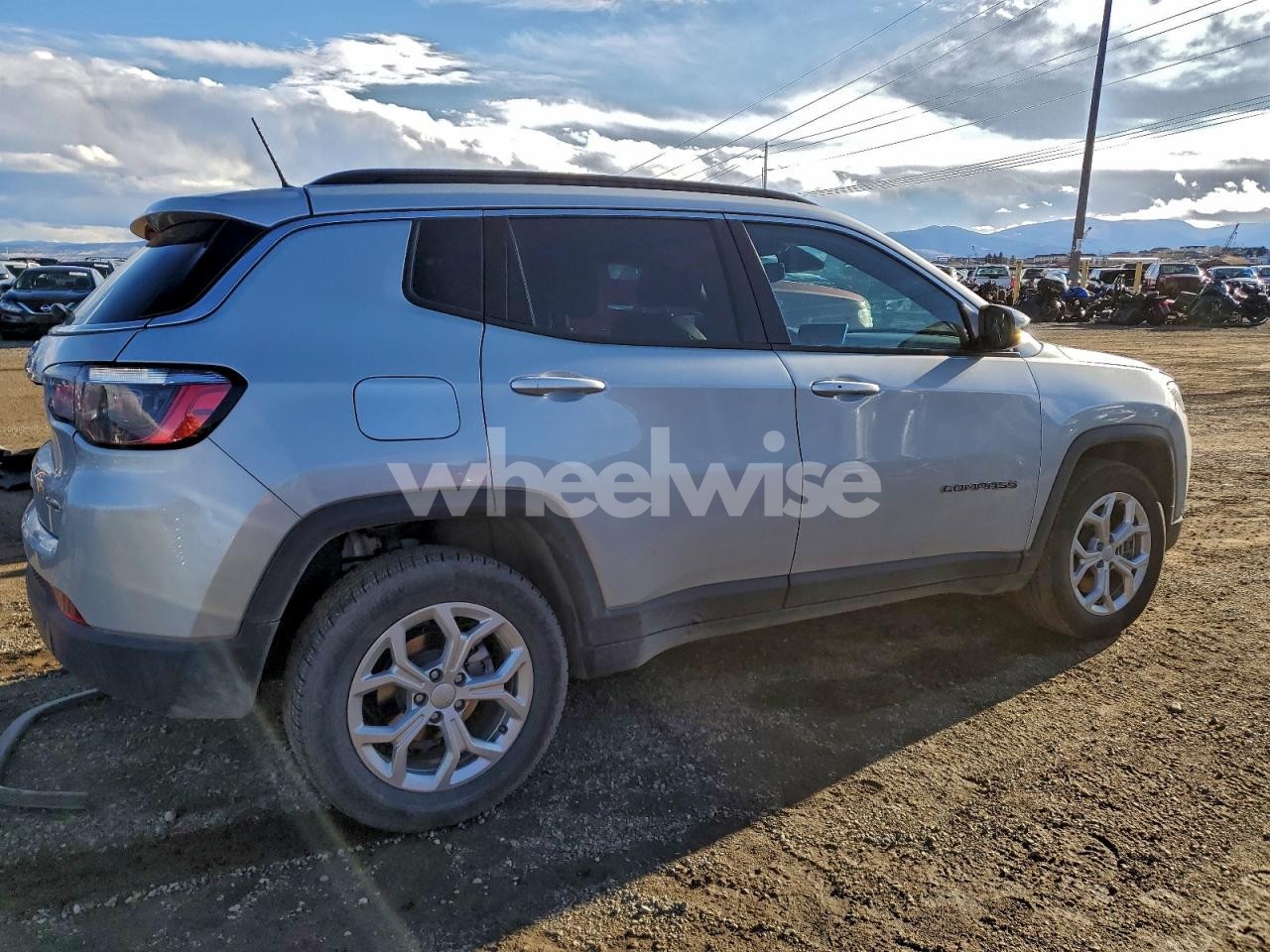 Photo 3 of 2024 JEEP COMPASS LATITUDE (VIN 3C4NJDBNXRT117426)