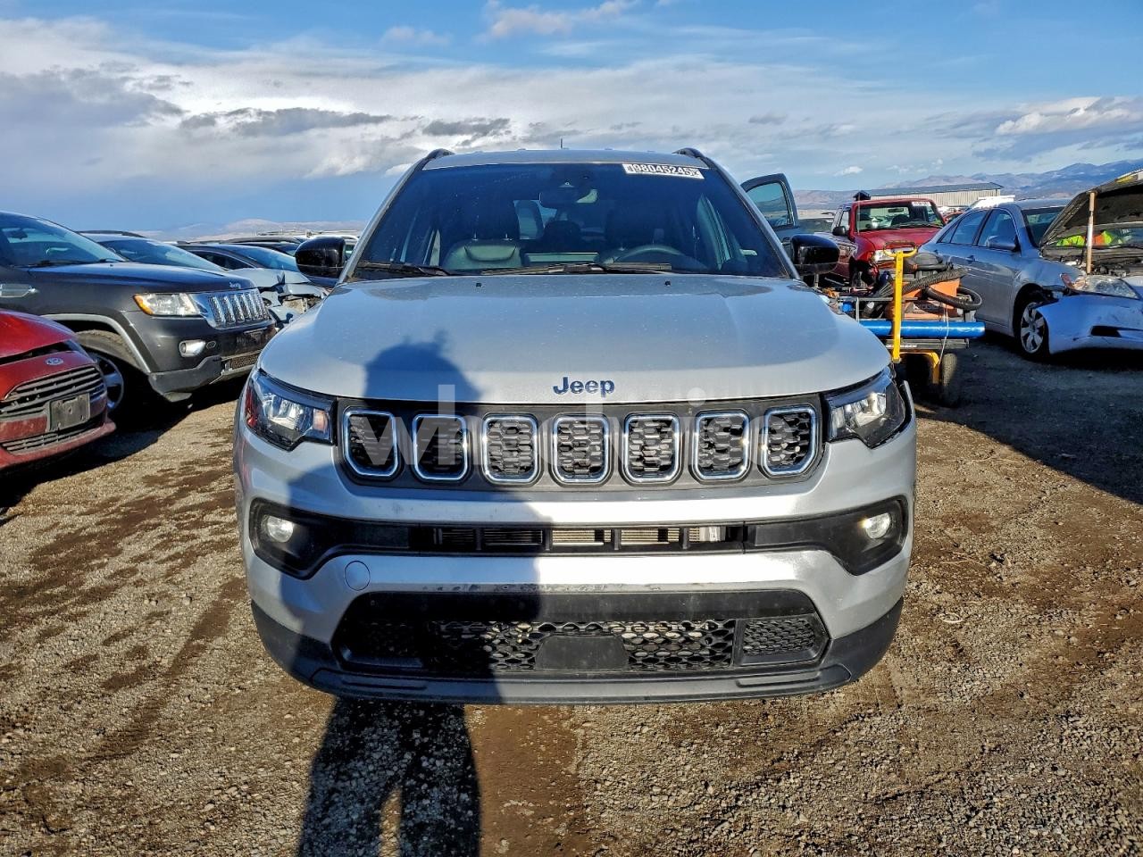 Photo 5 of 2024 JEEP COMPASS LATITUDE (VIN 3C4NJDBNXRT117426)