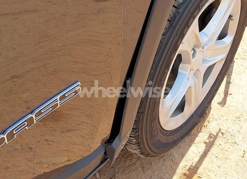 Photo 20 of 2024 Jeep Compass LATITUDE 4X4 (VIN 3C4NJDBNXRT583728)