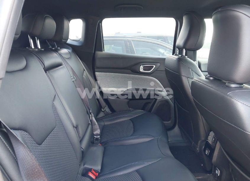 Photo 8 of 2024 Jeep Compass LATITUDE 4X4 (VIN 3C4NJDBNXRT583728)