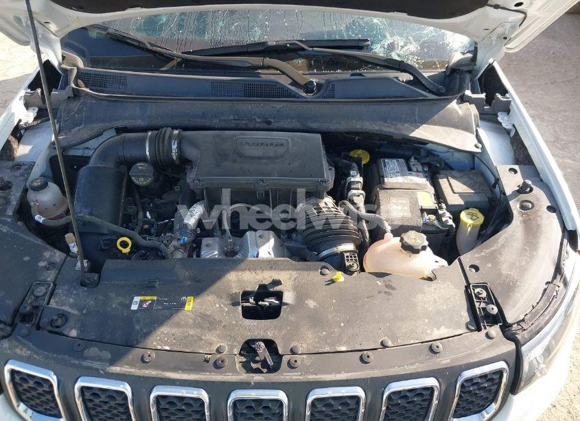 Photo 10 of 2024 Jeep Compass LATITUDE 4X4 (VIN 3C4NJDBNXRT595443)