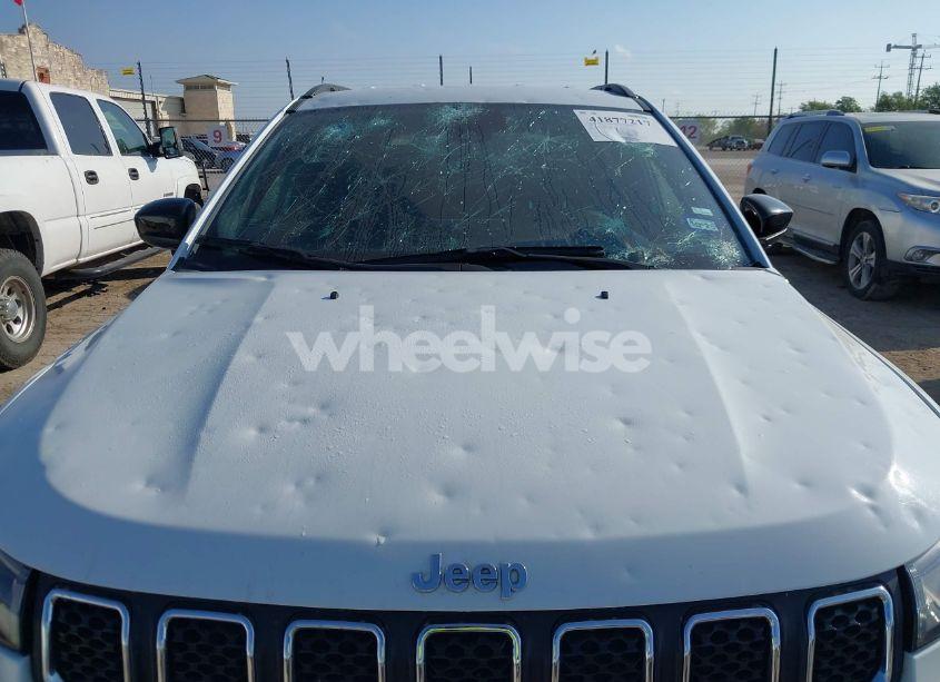 Photo 6 of 2024 Jeep Compass LATITUDE 4X4 (VIN 3C4NJDBNXRT595443)