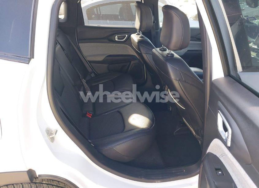 Photo 8 of 2024 Jeep Compass LATITUDE 4X4 (VIN 3C4NJDBNXRT595443)