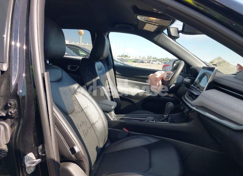 Photo 5 of 2024 Jeep Compass LATITUDE 4X4 (VIN 3C4NJDBNXRT603833)