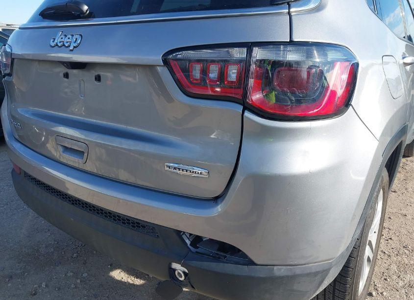 Photo 6 of 2024 Jeep Compass LATITUDE 4X4 (VIN 3C4NJDBNXRT604562)