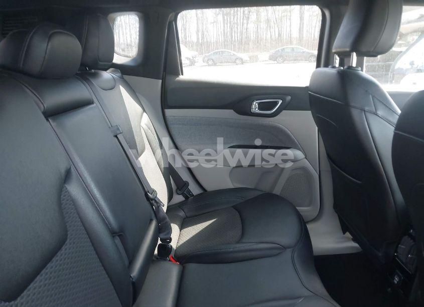 Photo 8 of 2024 Jeep Compass LATITUDE 4X4 (VIN 3C4NJDBNXRT604710)