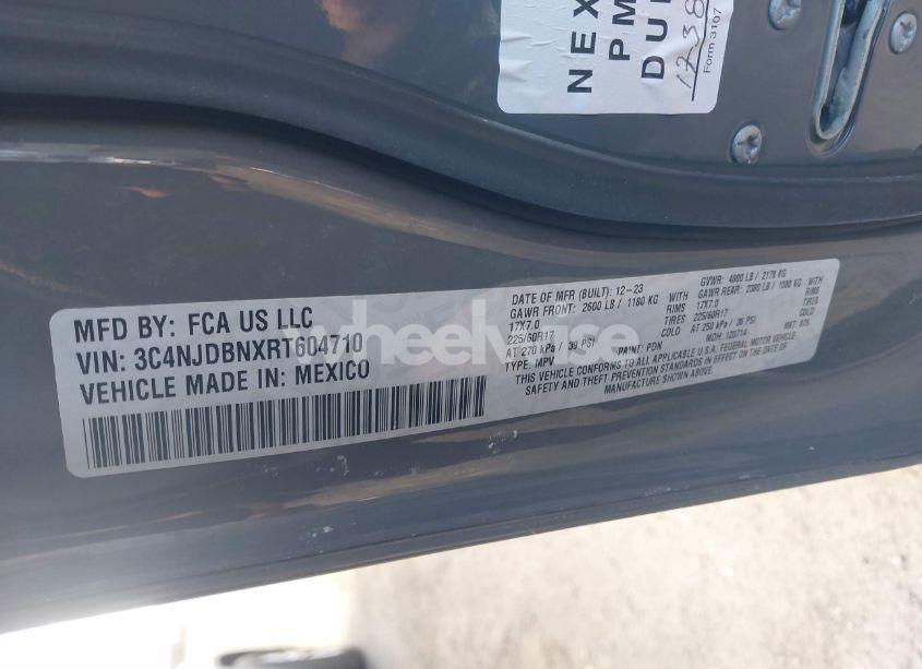 Photo 9 of 2024 Jeep Compass LATITUDE 4X4 (VIN 3C4NJDBNXRT604710)