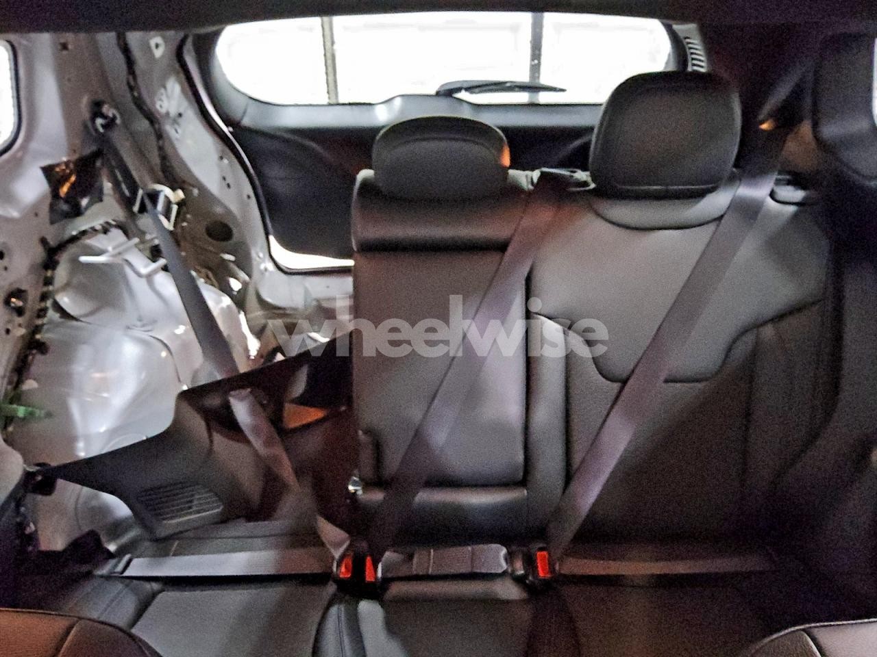 Photo 10 of 2025 JEEP COMPASS LATITUDE (VIN 3C4NJDBNXST592953)