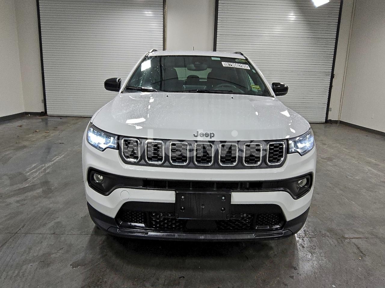 Photo 5 of 2025 JEEP COMPASS LATITUDE (VIN 3C4NJDBNXST592953)