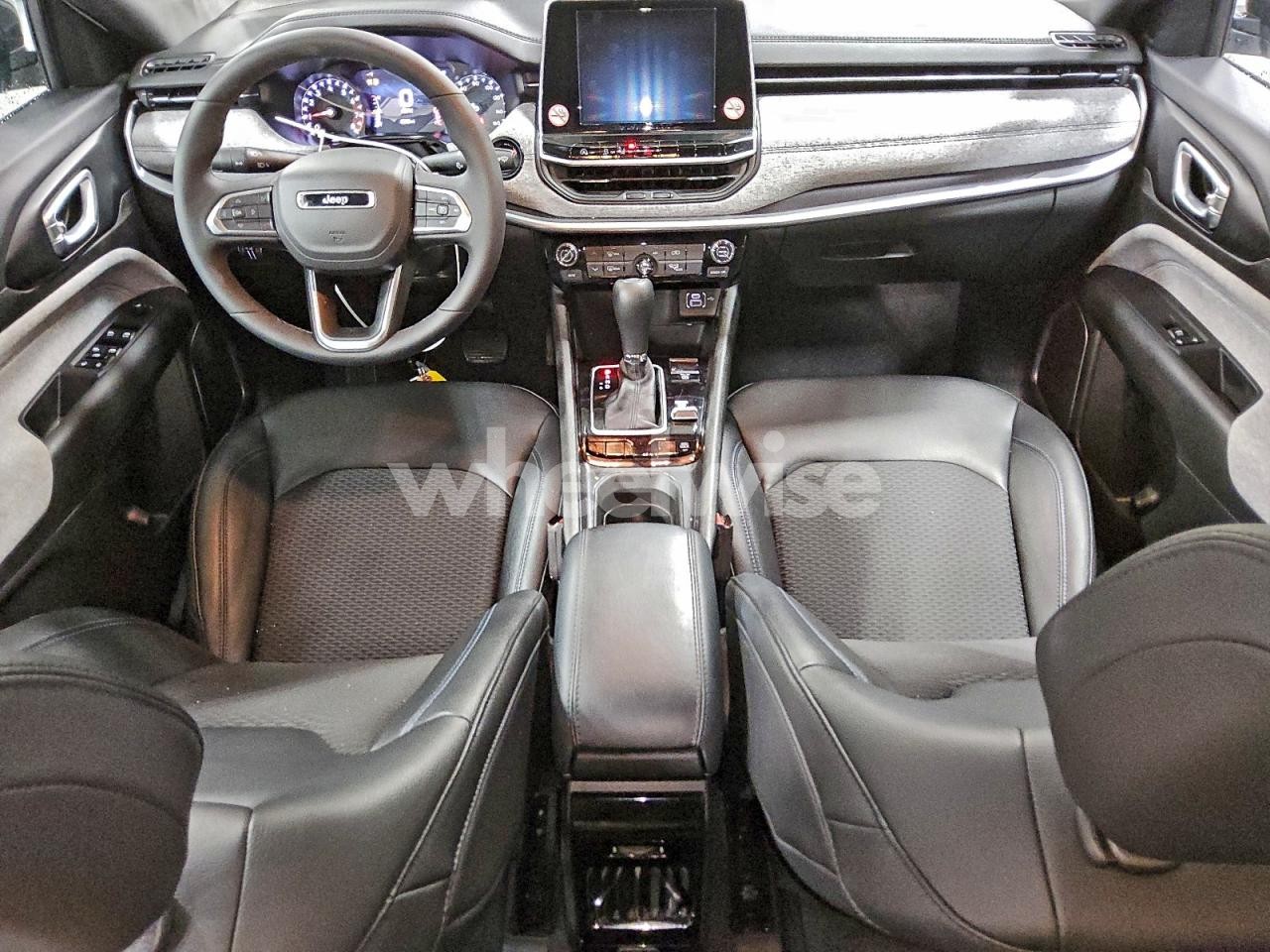 Photo 8 of 2025 JEEP COMPASS LATITUDE (VIN 3C4NJDBNXST592953)