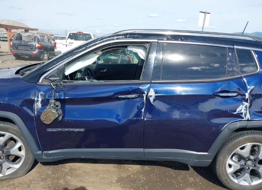 Photo 15 of 2019 Jeep Compass LIMITED 4X4 (VIN 3C4NJDCB0KT843418)