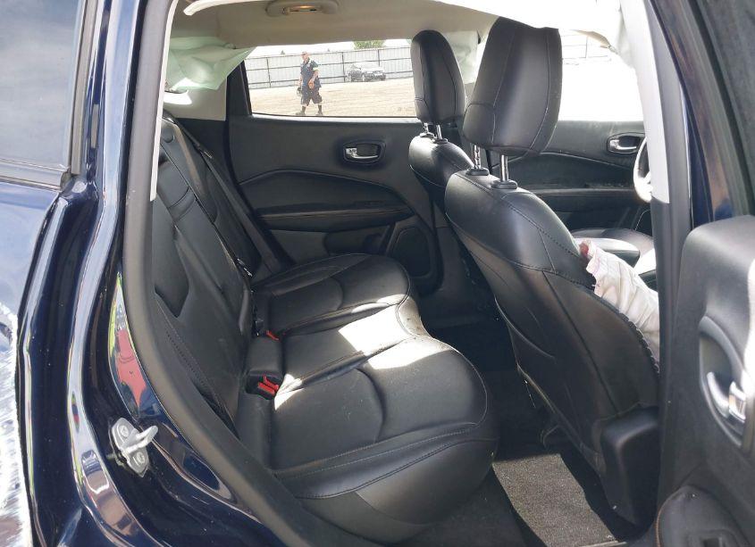 Photo 8 of 2019 Jeep Compass LIMITED 4X4 (VIN 3C4NJDCB0KT843418)