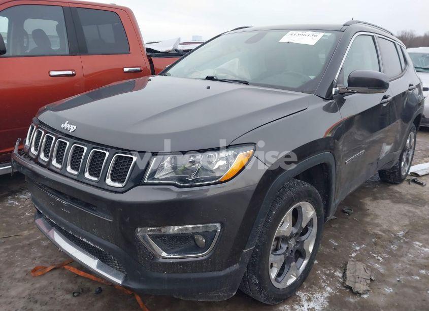 Photo 2 of 2020 Jeep Compass LIMITED 4X4 (VIN 3C4NJDCB0LT105135)