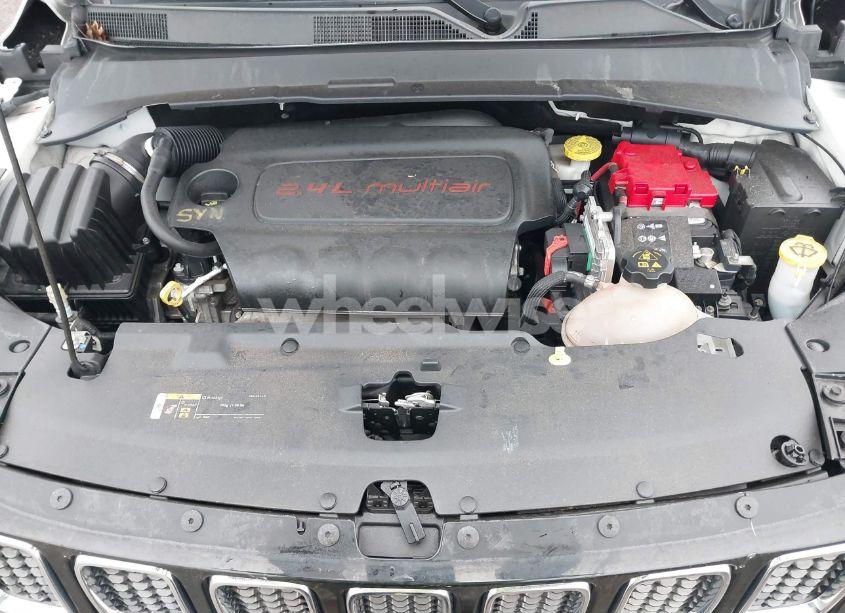 Photo 10 of 2020 Jeep Compass LIMITED 4X4 (VIN 3C4NJDCB0LT233570)