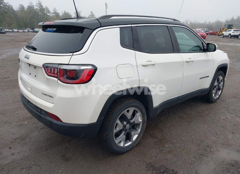 Photo 4 of 2020 Jeep Compass LIMITED 4X4 (VIN 3C4NJDCB0LT233570)