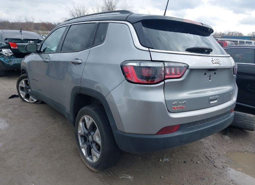 Photo 3 of 2021 Jeep Compass LIMITED 4X4 (VIN 3C4NJDCB0MT554221)