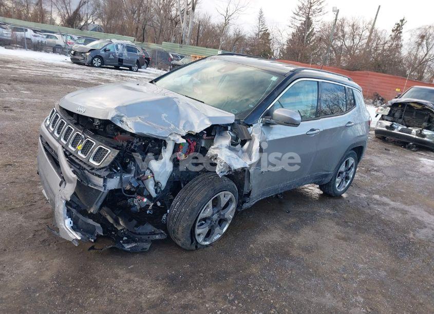 Photo 2 of 2021 Jeep Compass LIMITED 4X4 (VIN 3C4NJDCB0MT558785)