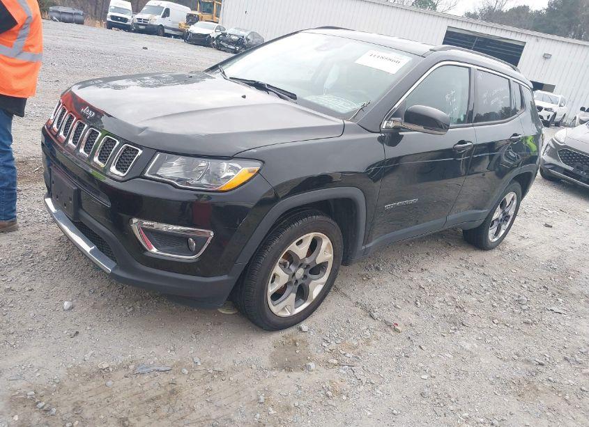 Photo 2 of 2021 Jeep Compass LIMITED 4X4 (VIN 3C4NJDCB0MT603143)