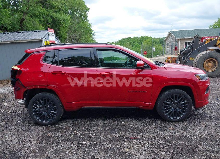 Photo 13 of 2022 Jeep Compass (RED) EDITION 4X4 (VIN 3C4NJDCB0NT154158)