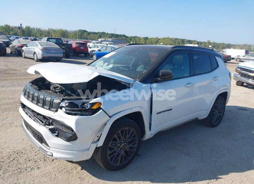 Photo 2 of 2022 Jeep Compass HIGH ALTITUDE 4X4 (VIN 3C4NJDCB0NT164138)