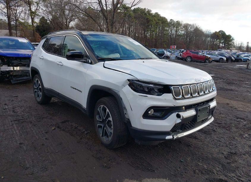 2022 Jeep Compass LIMITED 4X4 (VIN 3C4NJDCB0NT183546) main photo