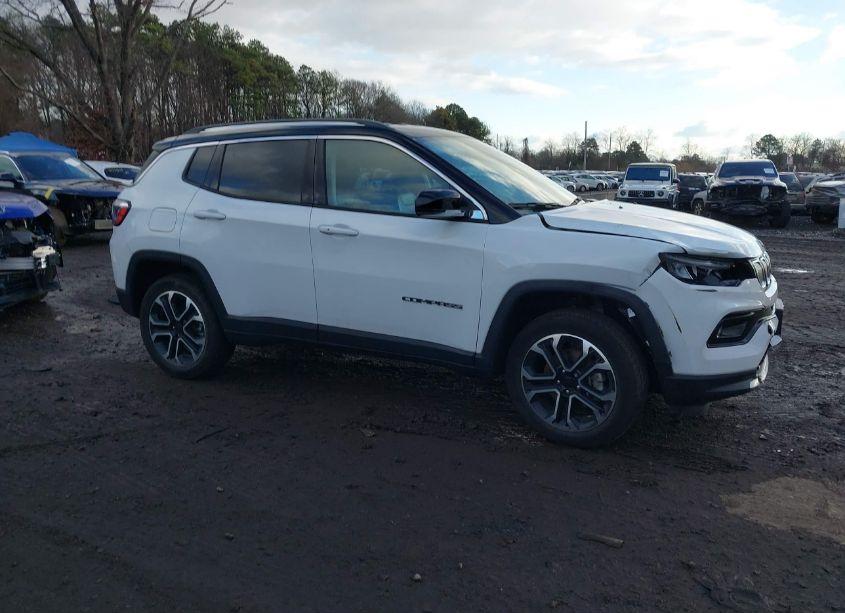Photo 12 of 2022 Jeep Compass LIMITED 4X4 (VIN 3C4NJDCB0NT183546)