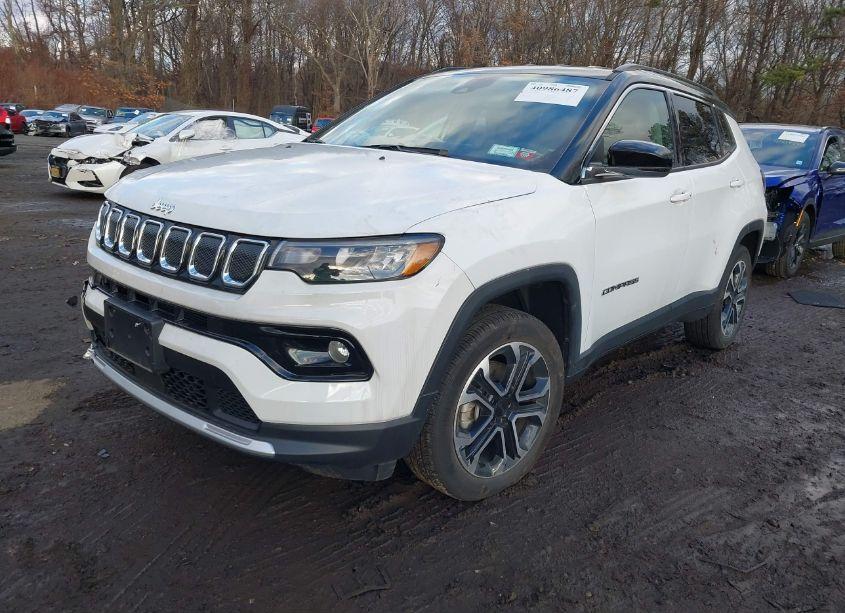 Photo 2 of 2022 Jeep Compass LIMITED 4X4 (VIN 3C4NJDCB0NT183546)